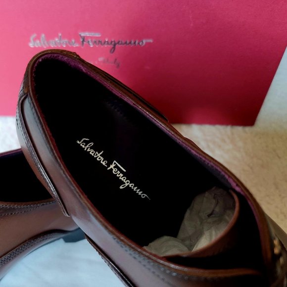 Authentic Salvatore Ferragamo Africa Gancini Cap Toe Oxford Shoes main image 5